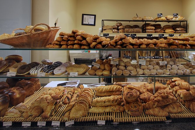 Behind the Scenes of a Boulangerie: French Bakery Tour in Paris - Montmartre Boulangerie Tour: why this one-hour visit feels special