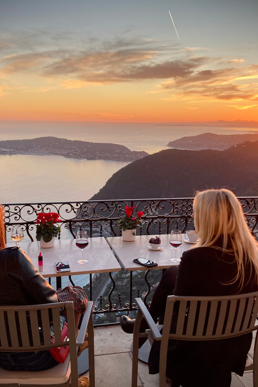 Bespoke Luxury Sightseeing Experiences - The vehicle, pickup, and pace