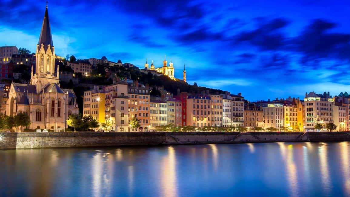 Best of Lyon: Private Walking Tour with a Local - Food advice that helps you eat better