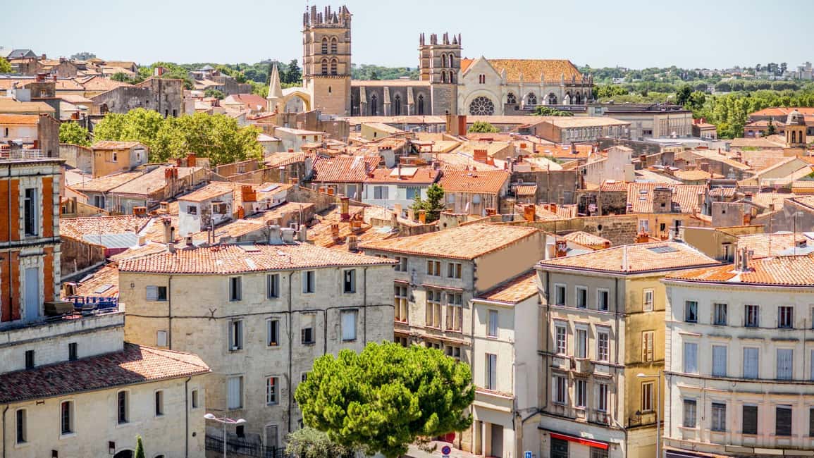 Best of Montpellier: Private Walking Tour with a Local - Price value: what $48 per person really buys