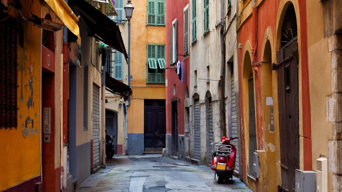 Best of Nice: Private Walking Tour with a Local - Looking out from Castle Hill