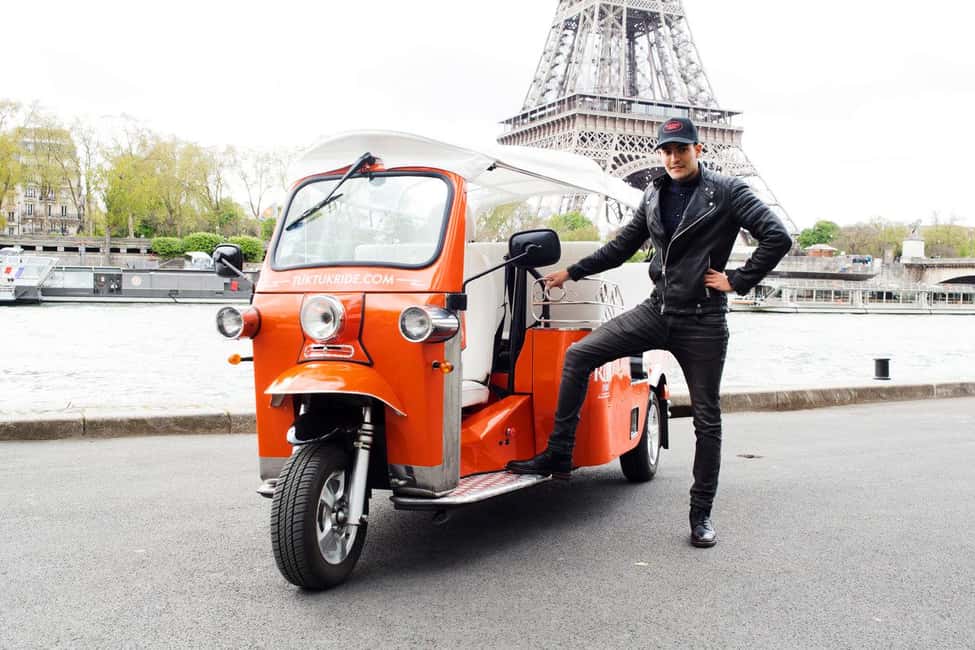 Best of Paris in 2 Hours by Private Electric TukTuk - Meeting at Saint-Germain-des-Prés and setting expectations