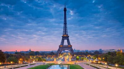 Best of Paris: Private Walking Tour with Local - What You Can Ask a Paris Local to Show You