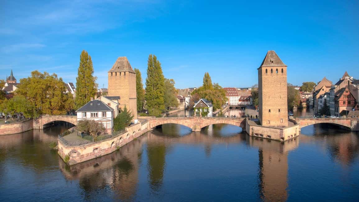 Best of Strasbourg: Private Walking Tour with a Local - Guides, languages, and the human touch