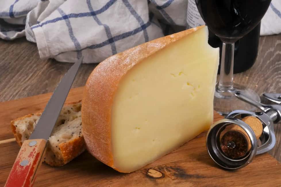 Biarritz: Culture and Food Walking Guided Tour - Key highlights I’d plan around