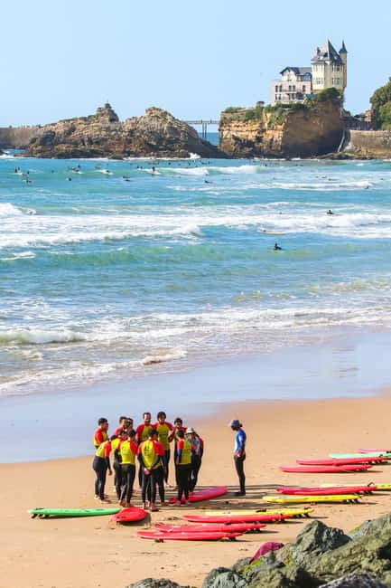Biarritz: Surf lessons on the Côte des Basques beach - If you already have skills: what Level 2 focuses on