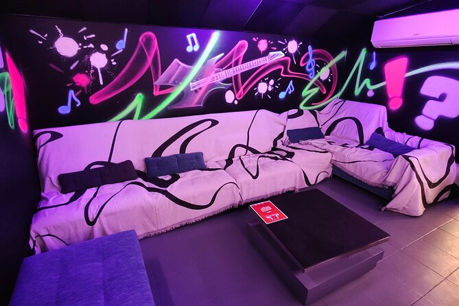 Blind Test Room & karaoke Montpellier - Blind Test Meets Karaoke: What the Room Feels Like