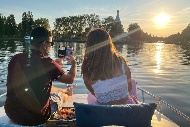BOAT ALSACE Visit Strasbourg in a private boat + Captain - Pont Couverts: fortified bridges, short stop, big payoff