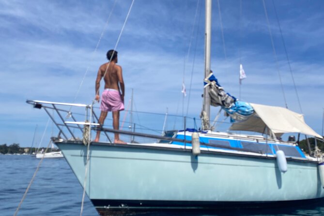 Boat Magical Private Cruise 4U Cannes Lerin Islands Eco Museum - Sailing with Gregory: how the trip stays smooth in wind
