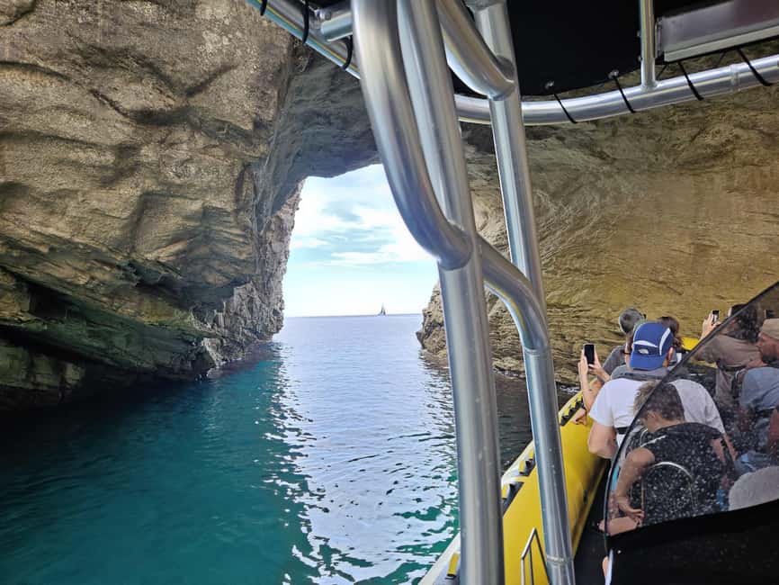 Bonifacio: Lavezzi Islands and Caves Guided Tour - Key things I’d zoom in on before you book
