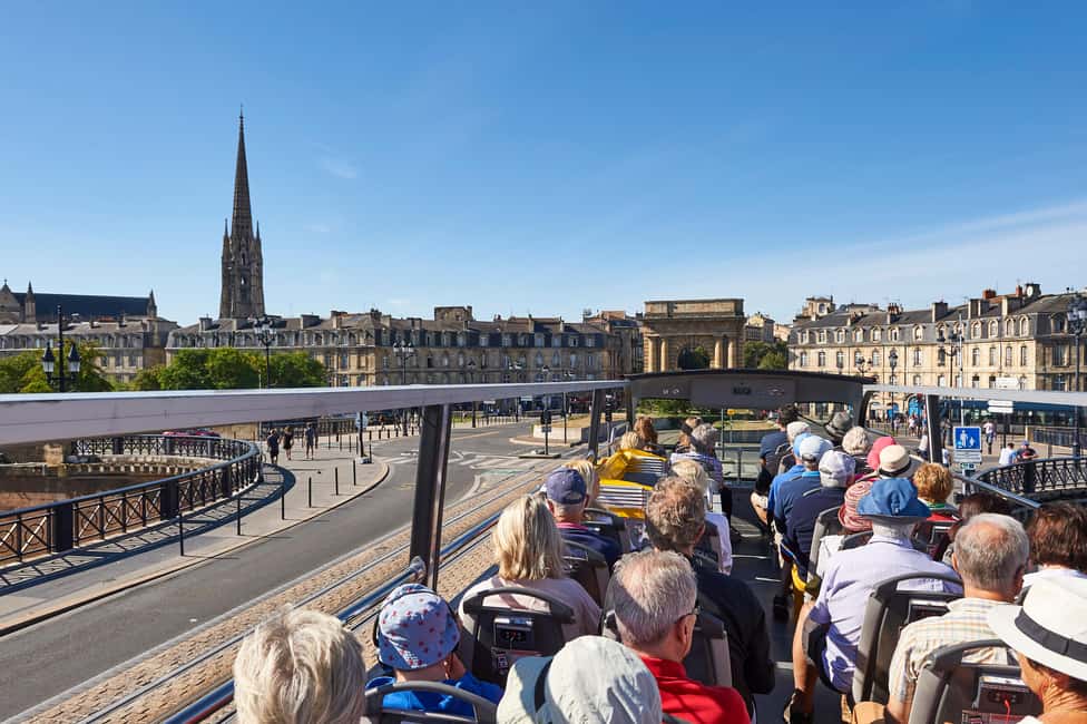 Bordeaux : 1 or 2 day Hop-on Hop-off visit - Where you start: Quinconces and the easiest way to board