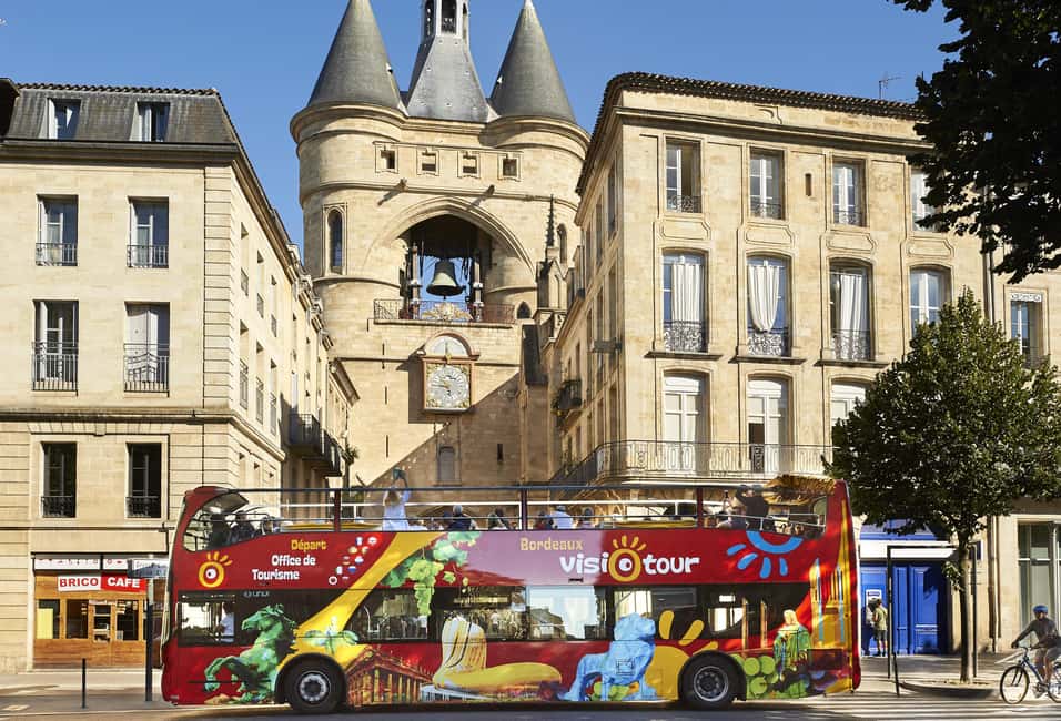 Bordeaux : 1 or 2 day Hop-on Hop-off visit - The onboard audio, Wi‑Fi, and Visiotour app: how they affect your day