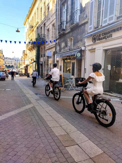 Bordeaux by Gravel Bike : Historic center & vineyards - Chartrons and Bordeaux’s old wine trade