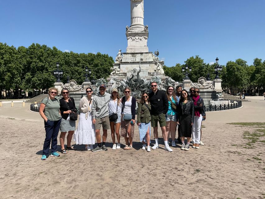 Bordeaux: City Highlights Guided Walking Tour - Miroir d’eau: water that turns into a scene