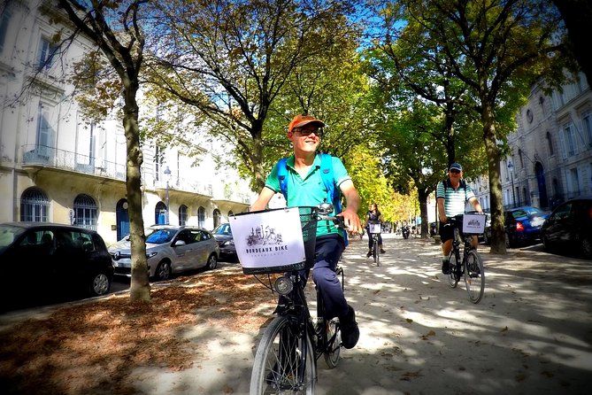 Bordeaux Essentials Sightseeing Bike Tour with a Local Guide - How to prepare: fitness, gear, and where to park near 110 Rue Mouneyra