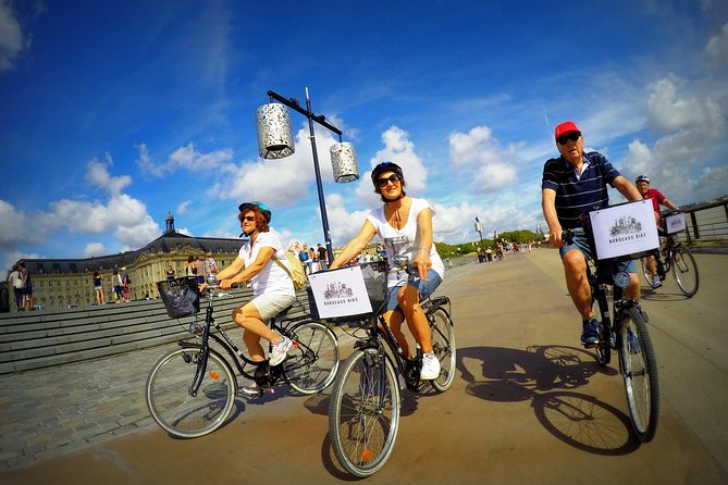 Bordeaux Essentials Sightseeing Bike Tour with a Local Guide - Who should book this tour (and who should choose another)