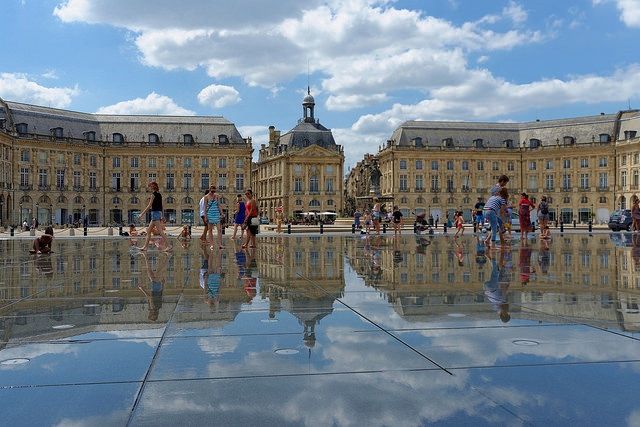 Bordeaux: Exclusive Private Guided Walking Tour - Wine-region suggestions: saving time before you choose your first tasting