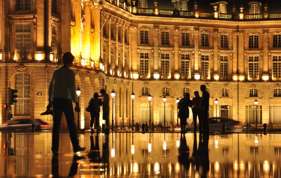 Bordeaux: Exclusive Private Guided Walking Tour - Musée des Beaux-Arts area: turning an exterior look into a useful art plan