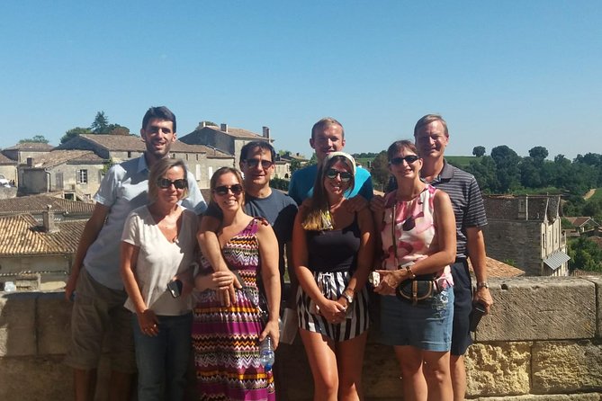 Bordeaux Full Day Wine Tour - 3 Wineries & Gourmet Picnic Lunch - Meeting up in central Bordeaux and moving fast