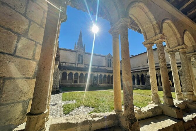 Bordeaux Full Day Wine Tour - 3 Wineries & Gourmet Picnic Lunch - Saint-Émilion’s streets: short walk, big payoff