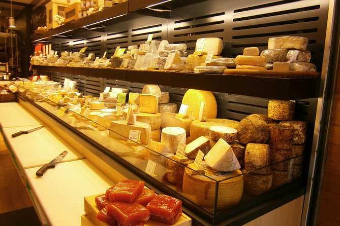 Bordeaux Historic and Gourmet Food Walking Tour - Cheeses and Dry Ham: The South-West Pairing That Makes Sense