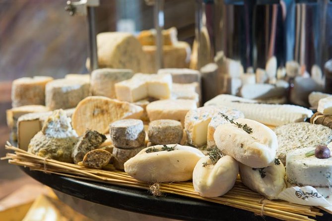 Bordeaux Old Town & Market Local Food with Wine Tastings Tour - Key Takeaways Before You Go