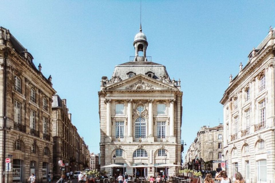 Bordeaux: Private custom tour with a local guide - Timing your 2, 3, or 8 hour walk