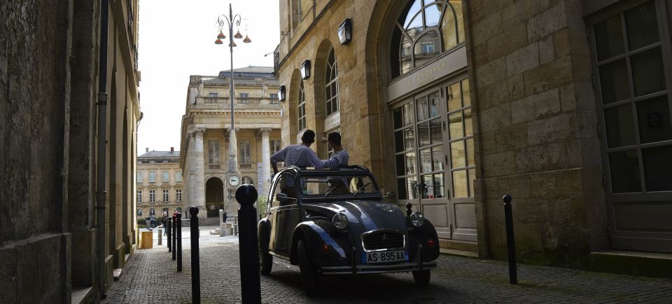 Bordeaux: Private Tour in a Citroën 2CV 45min - Why a 2CV is a smart way to see Bordeaux