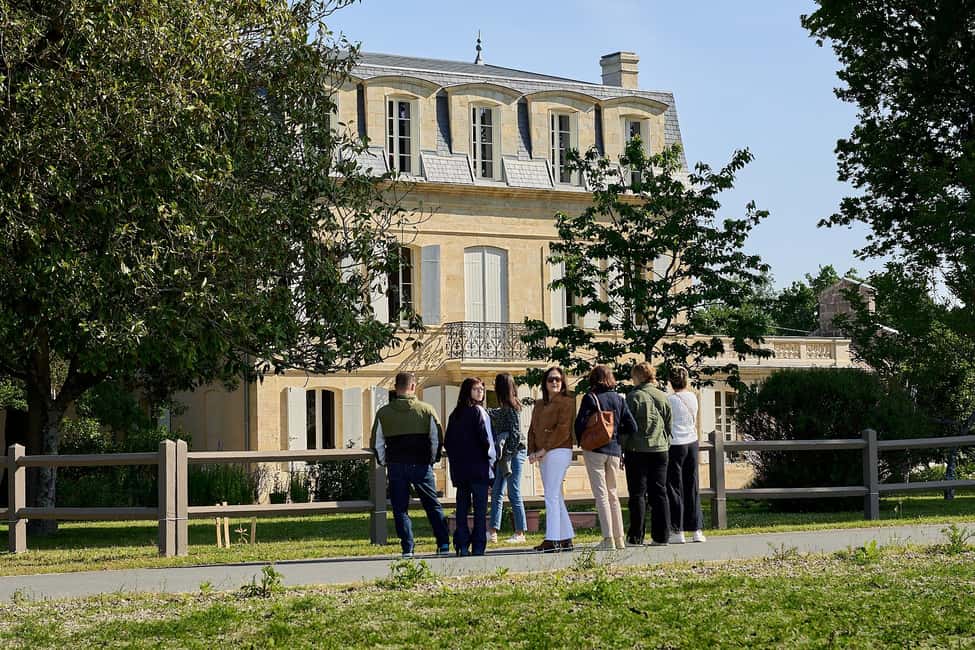 Bordeaux: Saint-Emilion and Medoc Full-Day Wine Experience - From Bordeaux to Saint-Émilion: Starting with the right momentum