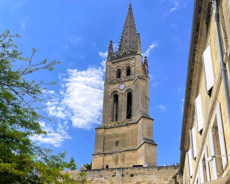 Bordeaux: Saint-Emilion Village Day Trip, 2 Chateaux & Lunch - Small Group Matters: Max 8 and Less Waiting