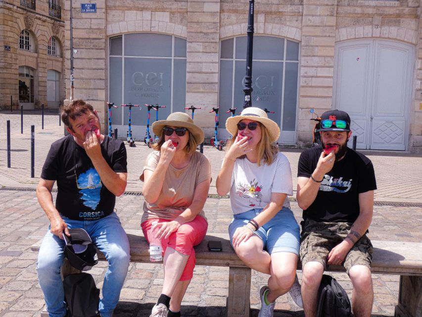Bordeaux - sweet food tour of the old city - From Place Gambetta into the old city