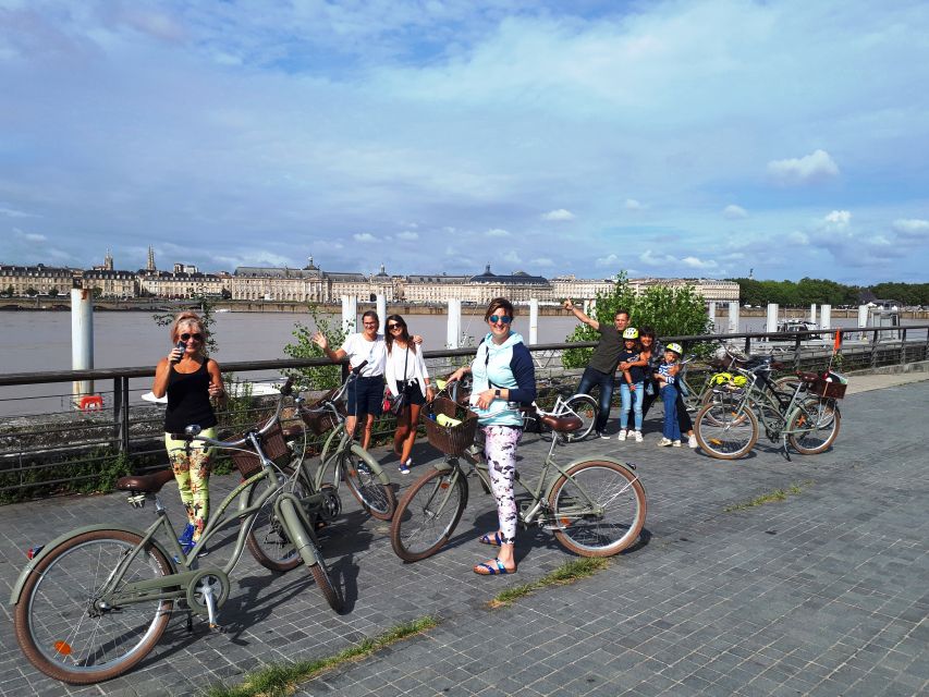 Bordeaux: Top Landmarks & Historic Bike Tour - Why This 2.5-Hour Bordeaux Bike Tour Fits Short Trips