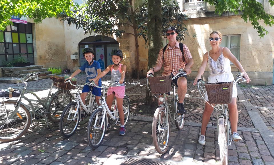 Bordeaux: Top Landmarks & Historic Bike Tour - Place Raymond Colom: The Start That Gets You Right Into the Old City