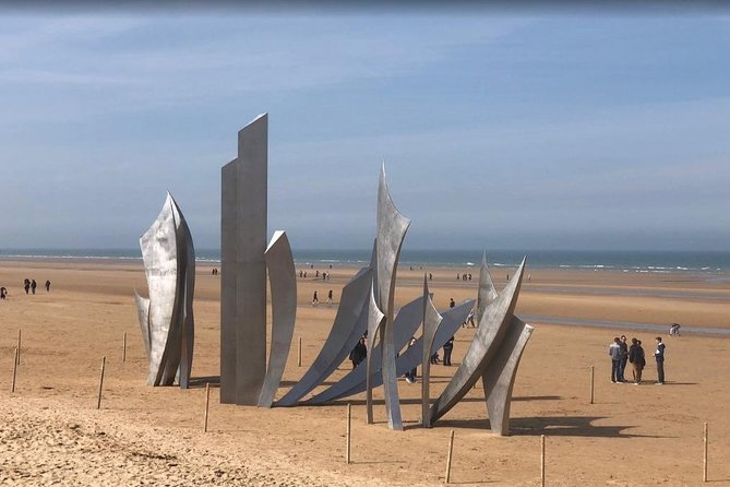 British & American D-Day Experience from Bayeux - Entering The Day: Bayeux Pick-Up, Time Discipline, and What to Expect