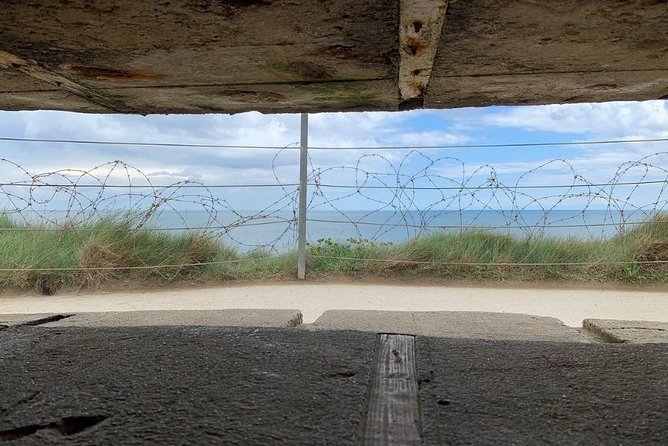 British & American D-Day Experience from Bayeux - Gold Beach and the Plan Behind It: British Assault and the Link-Up Goal
