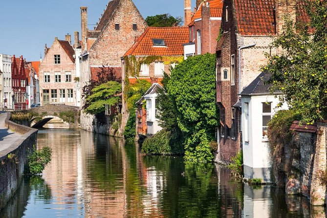 Bruges Guided Day Tour from Paris with Canal Cruise - Price and Logistics: Is $162.92 Good Value for This Bruges Day Trip?