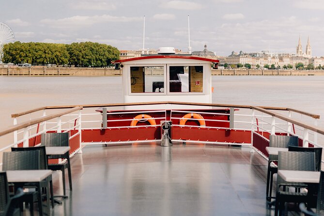 Brunch and cruise on the Garonne in Bordeaux - What the $64 price includes in practical terms