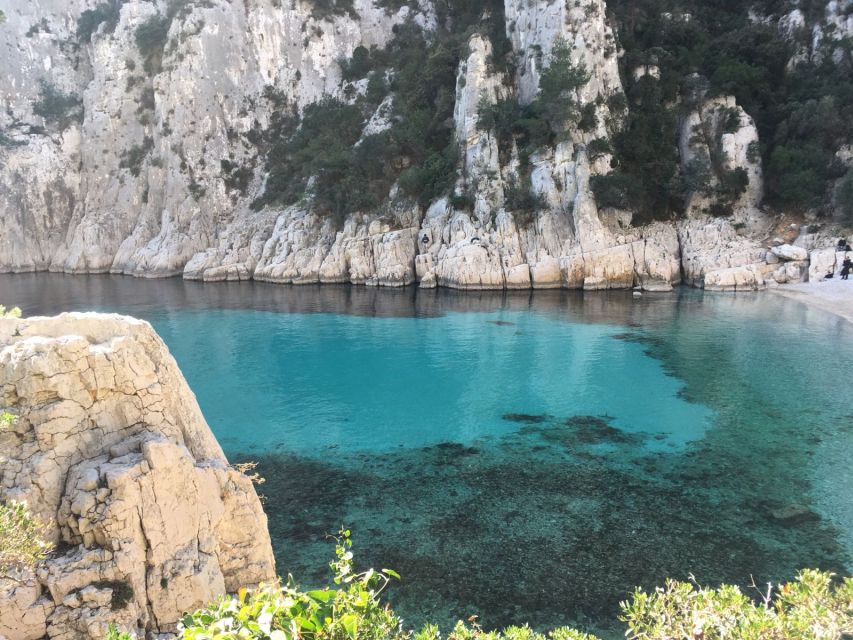 Calanques National Park: E-Mountain Bike with Virtual Guide - On the Gravel Tracks: Calanques National Park Without the Guesswork