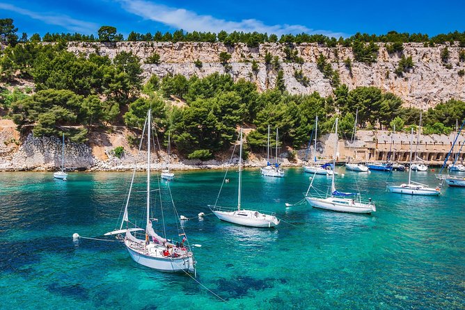 Calanques of Cassis, Aix-en-Provence & Wine Tasting Private Tour - Aix-en-Provence and its famous fountains
