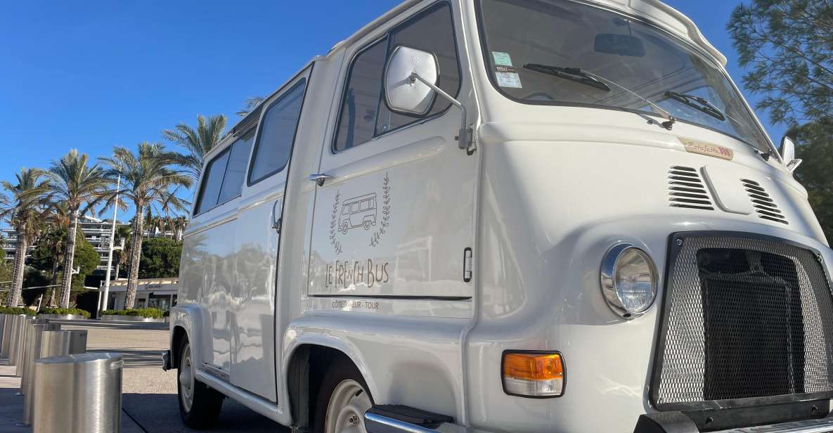 Cannes 2 Hours : Privat City Tour in a French Vintage Bus - A photo stop at the Palais des Festivals