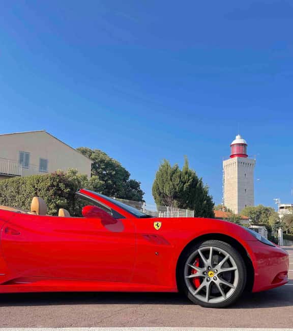 Cannes:private Ferrari Big Tour to Juan Les Pins and Antibes - Following the seaside road toward the Lérins Islands