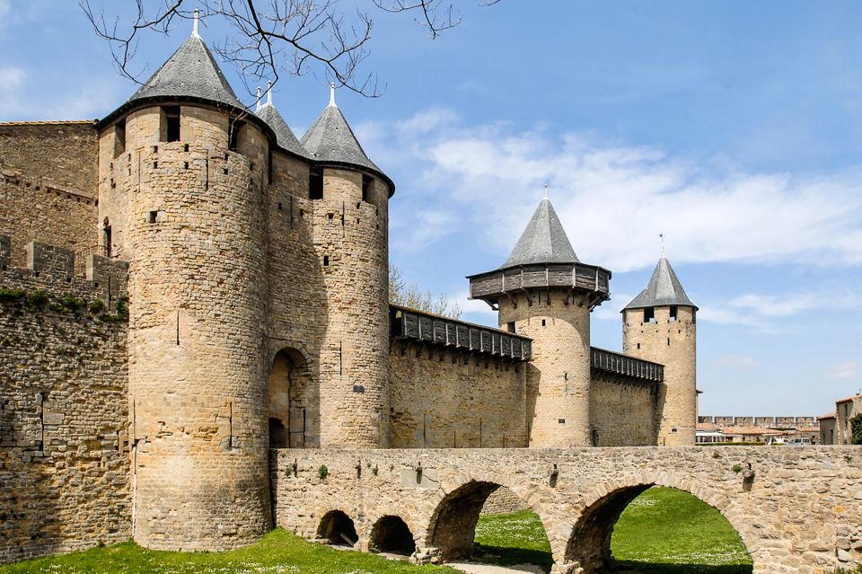 Carcassonne: Castle and Ramparts Entry Ticket - The self-guided route: what you’ll cover in a day