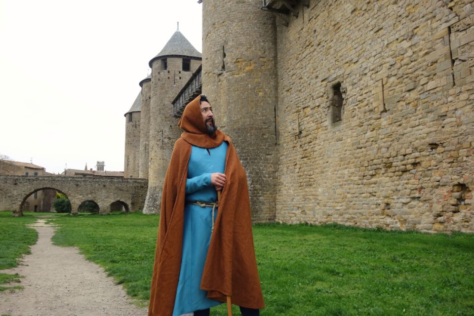 Carcassonne: Medieval Builder-Themed City Tour with a Guide - Meet Maistre Guilhem at Porte Narbonnaise