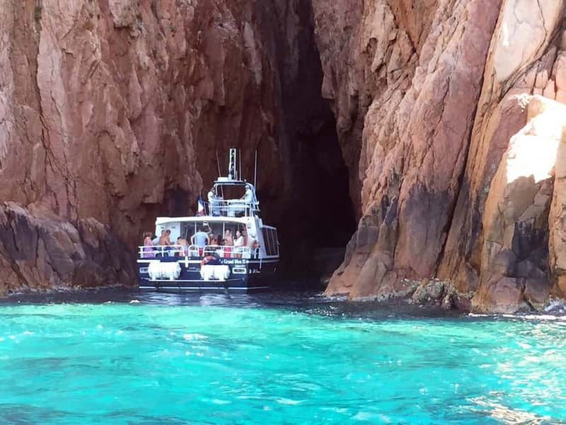 Cargèse: Calanques of Piana on a family boat - Capo Rosso: arch views, cave access, and wildlife overhead