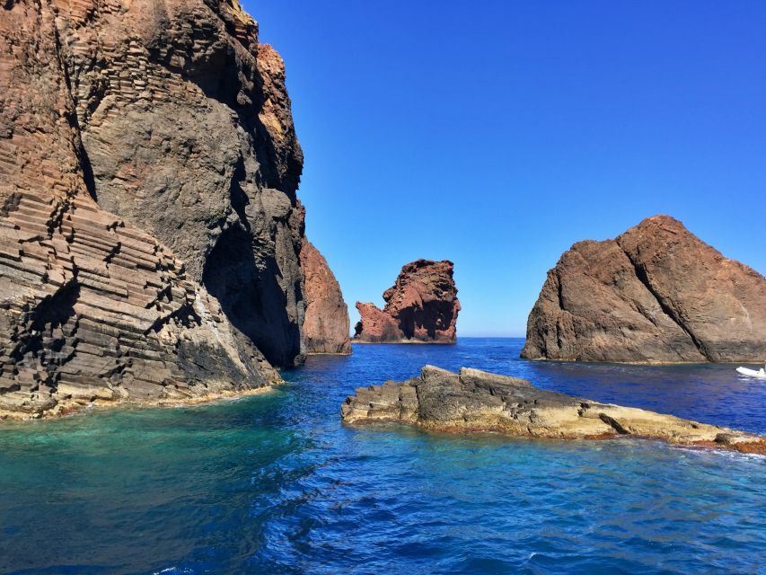 Cargèse: Scandola, Girolata, and Piana Afternoon Boat Tour - What to bring (and what to wear) for a comfortable sea day