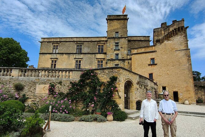 Cassis, the Calanques & the Villages of Luberon in private tour. - A full day in a private vehicle