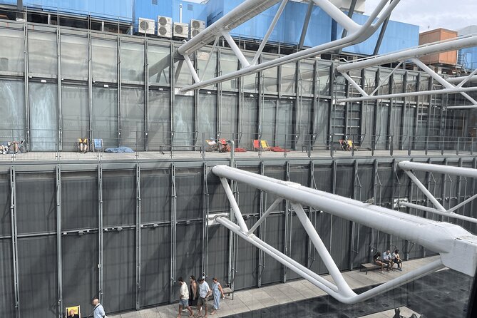 Centre Pompidou: Museum Ticket Entry& 3h Private Guided Tour - Kat’s surrealist exhibition