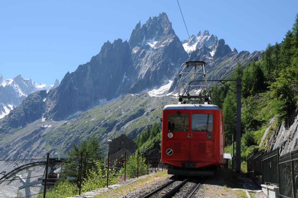 Chamonix & Mont Blanc Guided Panoramic Sky-Glass Bus Trip - Geneva to Chamonix: the Arve Valley drive that sets the mood