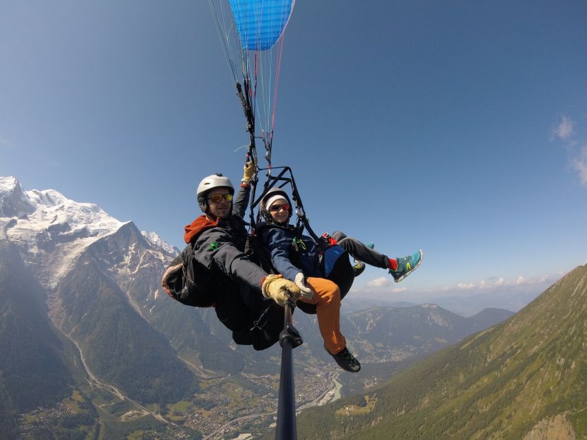 Chamonix: Tandem Paragliding Flight - The Flight Itself: Mont Blanc Views, Wind Changes, and a Gentle Landing