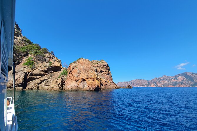 Check-out DE Porto (FR) Scandola Girolata Capo-Rosso - Scandola Nature Reserve and Piana coves: what you gain with the included entry